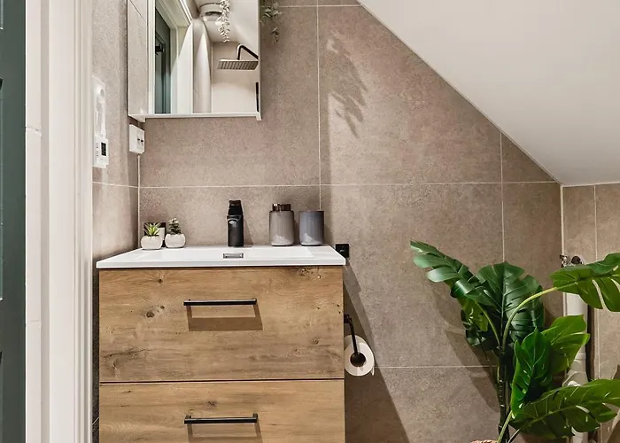 Διαμέρισμα 2024 Renovated Luxury Penthouse! Up To 9 Guests! Μπέργκεν